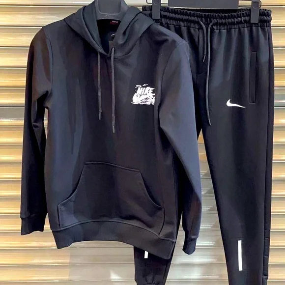 Brand new Nike set - Picture 1 of 2